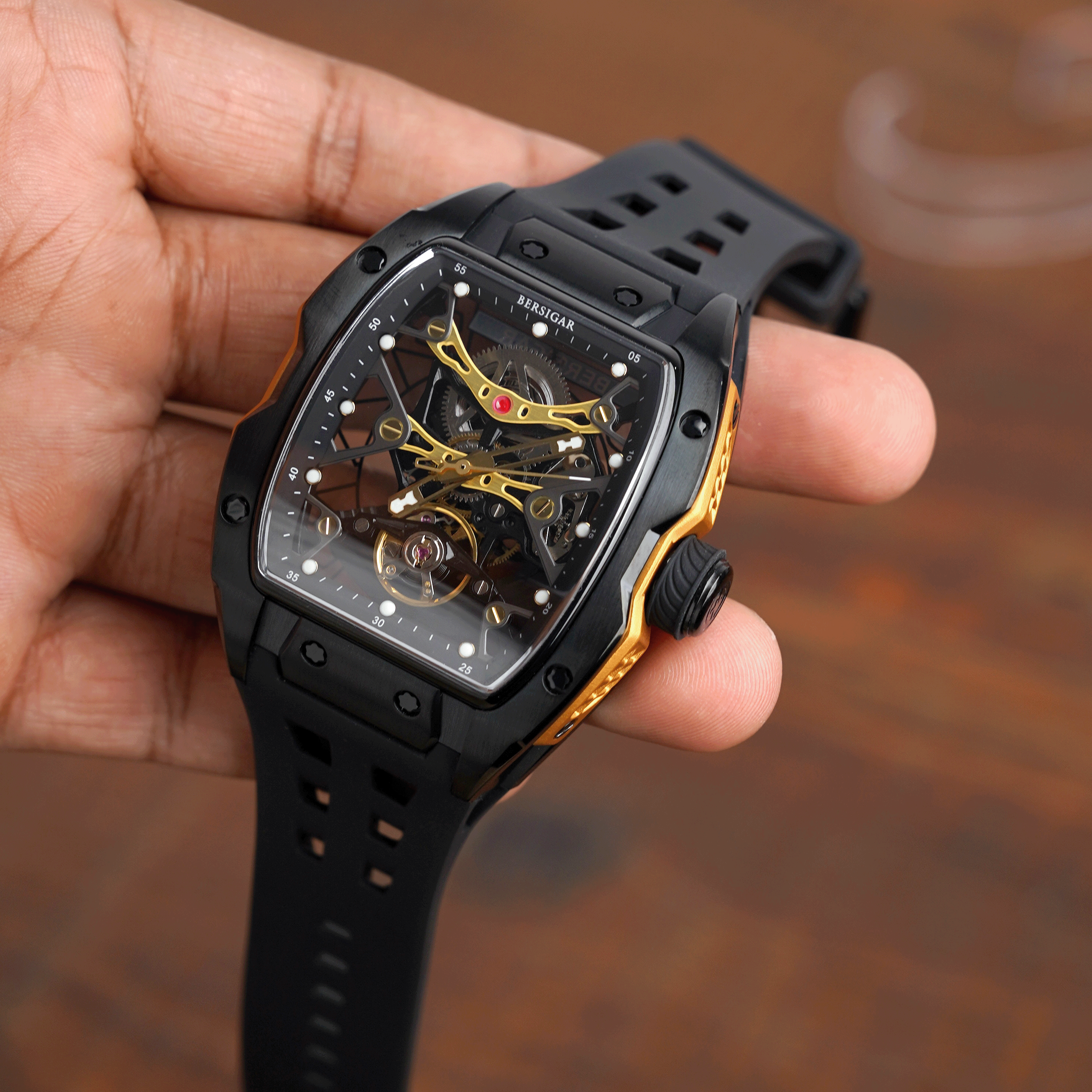 BERSIGAR RICHARDO YS018