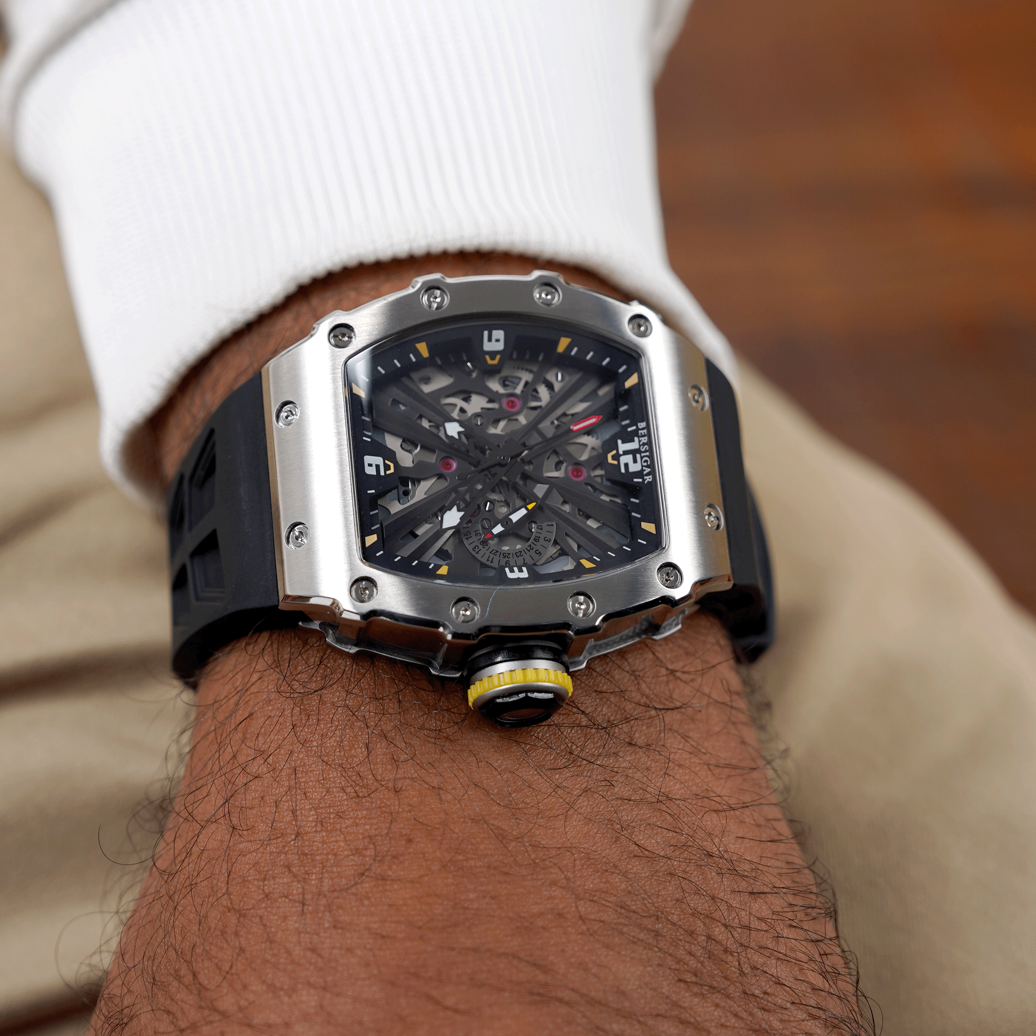 BERSIGAR RICHARDO 1738 