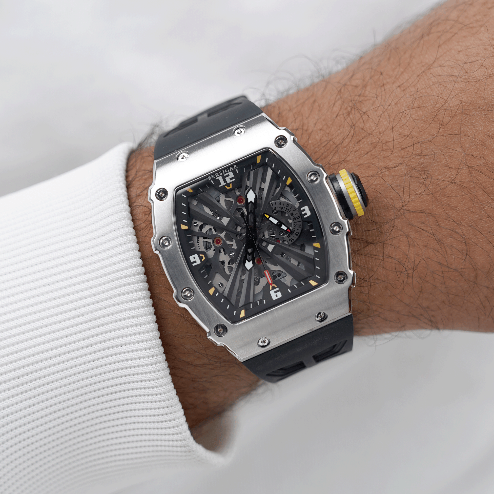 BERSIGAR RICHARDO 1738 